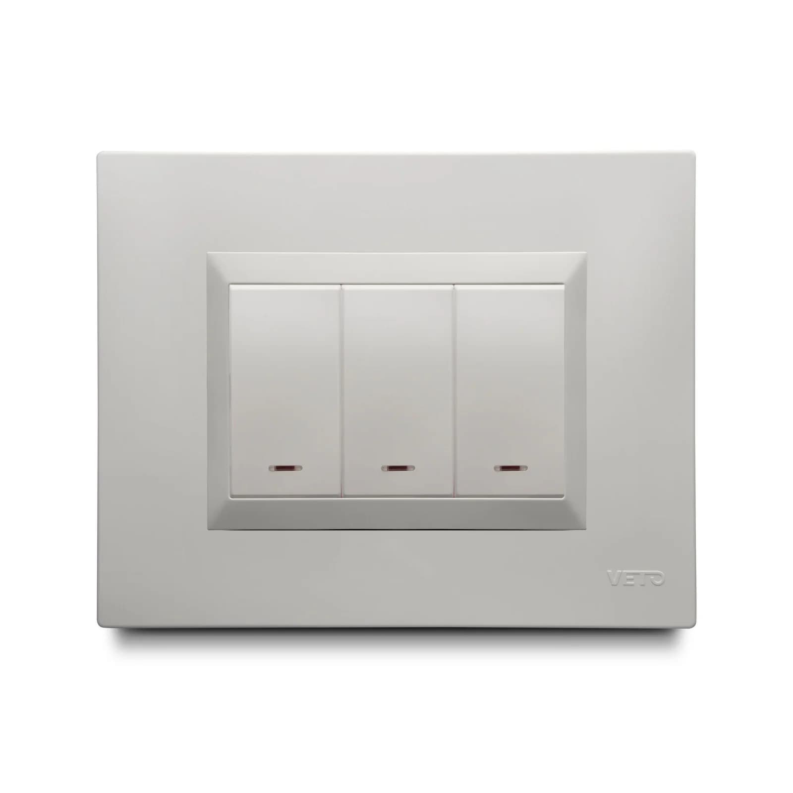 Interruptor Triple Conmutable Incrustar Blanco Veto